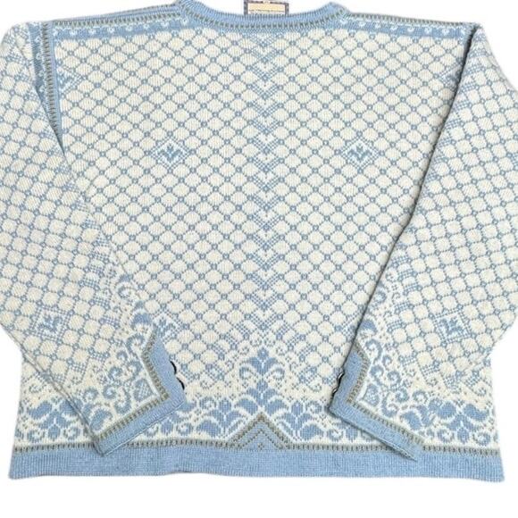 Dale of Norway Cardigan Blue White Wool Nordic Fair Isle Knit Sweater Sz Medium - Picture 2 of 10